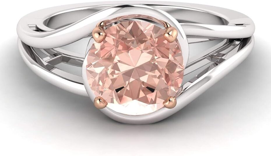 Platinum ring with pink diamond